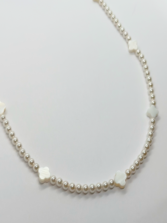 Hawaii Glass Pearl Necklace